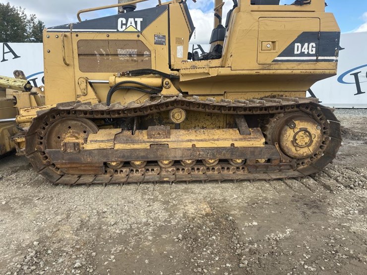 caterpillar-d4g-image-40