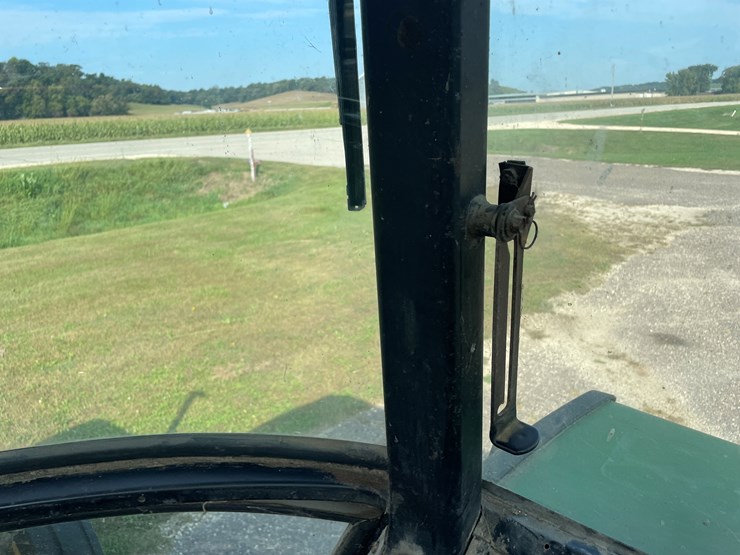 john-deere-4230-image-53