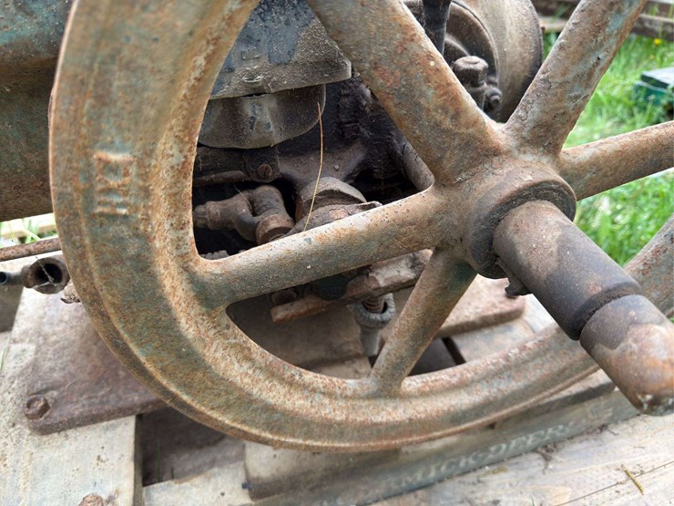 1.5hp-mccormick-deering-ihc-m-image-9