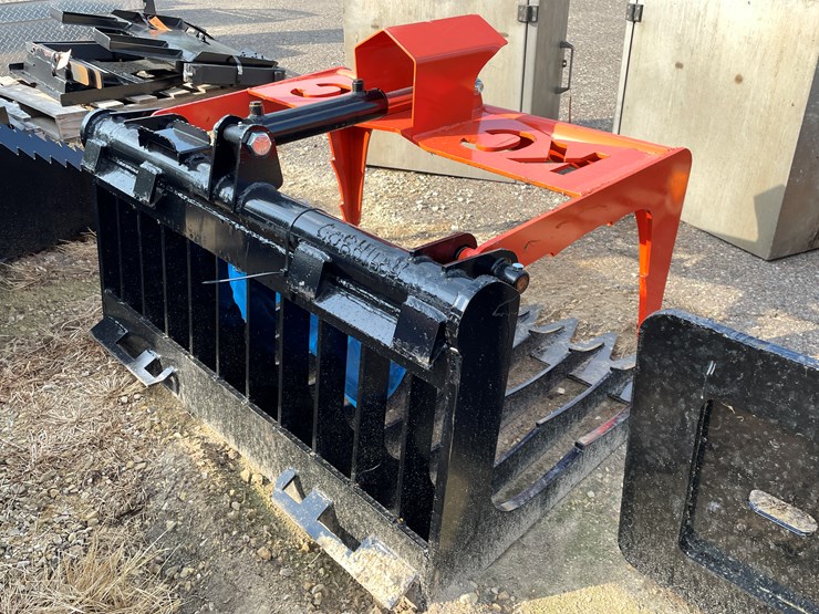 #3026-•-kc-grapple-bucket-image-3