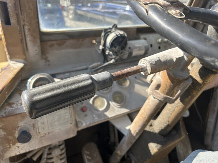 1980-caterpillar-930-image-60