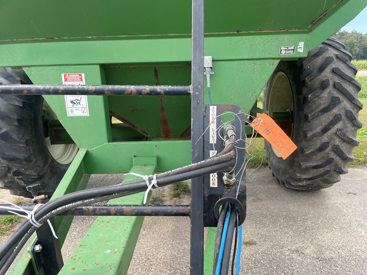 #1012-•-brett-420-grain-cart-image-16