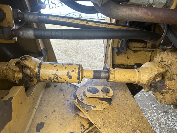 caterpillar-930h-image-30