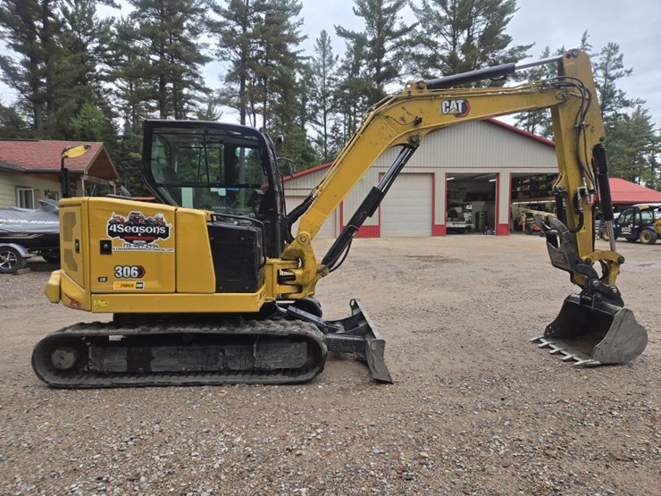 2020-caterpillar-306cr-image-5