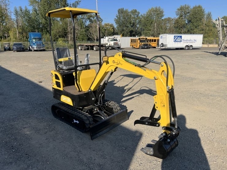2025-cfg-qh12r-mini-hydraulic-excavator-image-2
