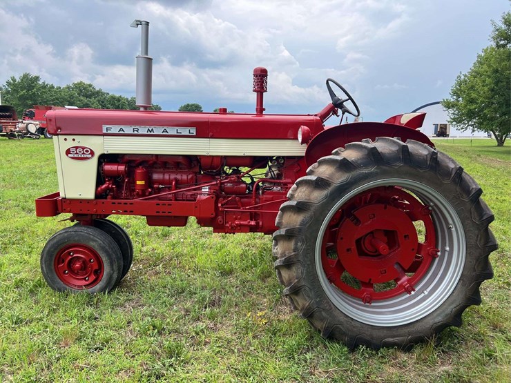 farmall-560-diesel-image-6