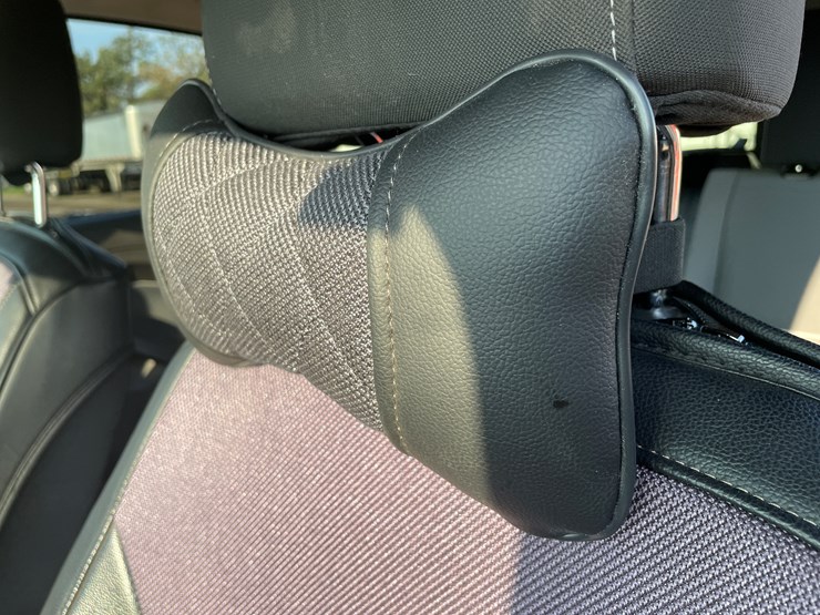 #6496-•-pair-of-rixxu-seat-covers-image-4