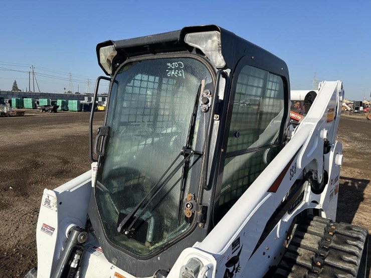 2021-bobcat-t770-image-19