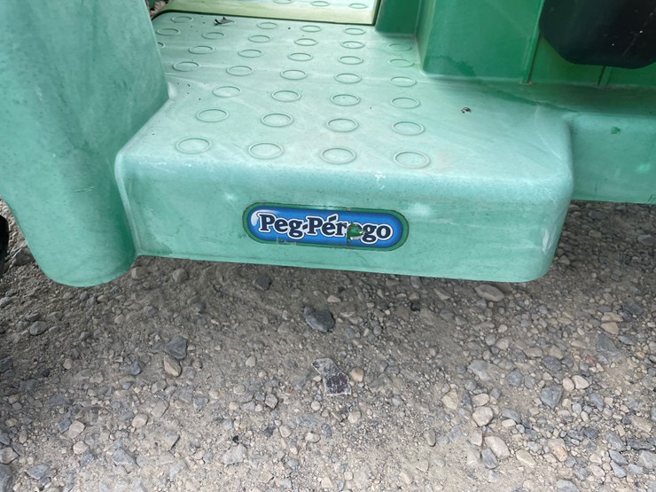 john-deere-gator-hpx-image-11