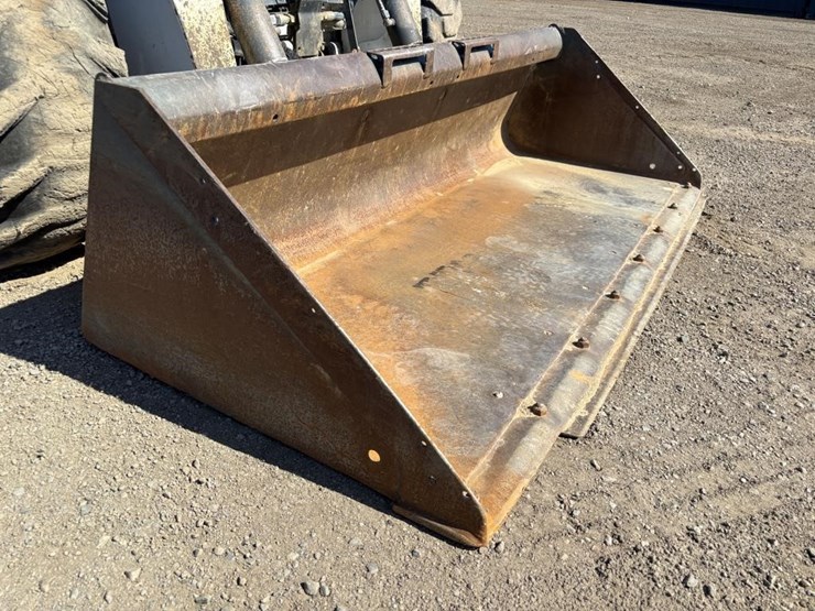 2022-bobcat-s850-image-10