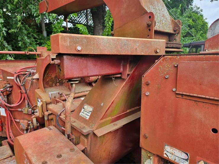 #2011-•-mobark-towable-wood-chipper-image-16