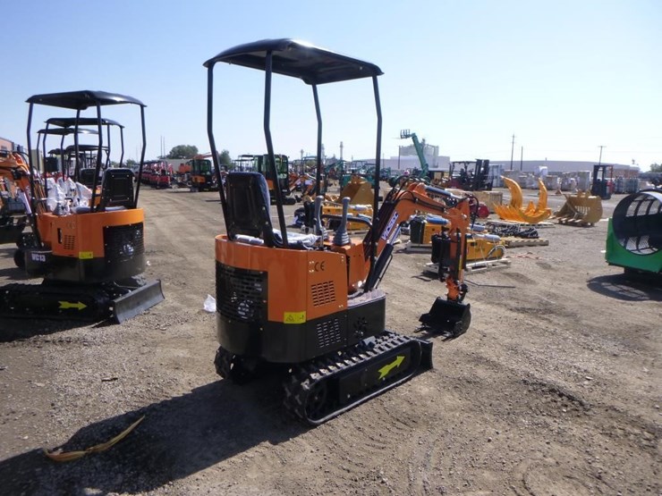 2025-vicsec-vc13-hydraulic-excavator-image-3