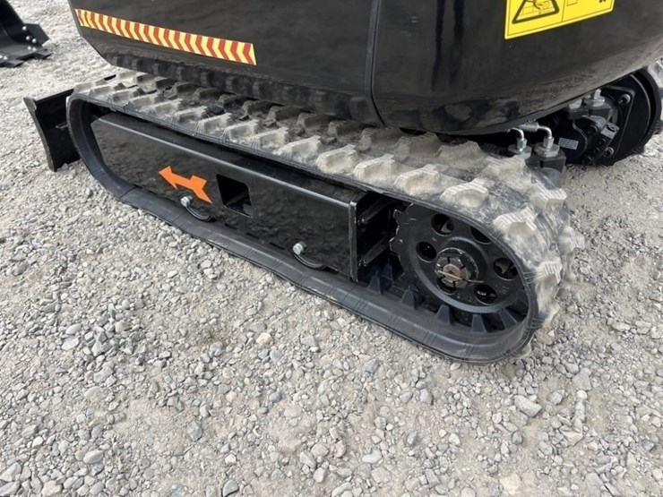 2025-tpm-16-mini-hydraulic-excavator-image-16