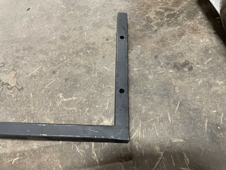 #5522-•-1-1/4"-receiver-hitch-carriers-(cw)-image-8
