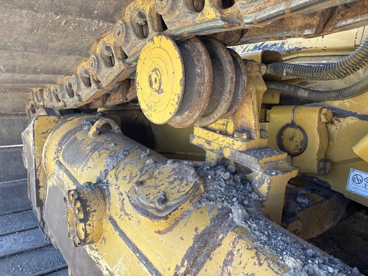 2018-caterpillar-d6t-lgp-image-23