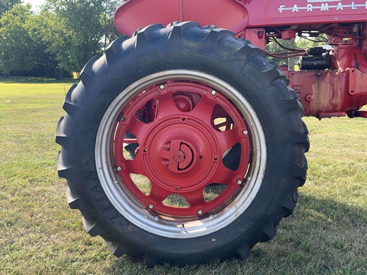 farmall-400-diesel-high-crop-image-29