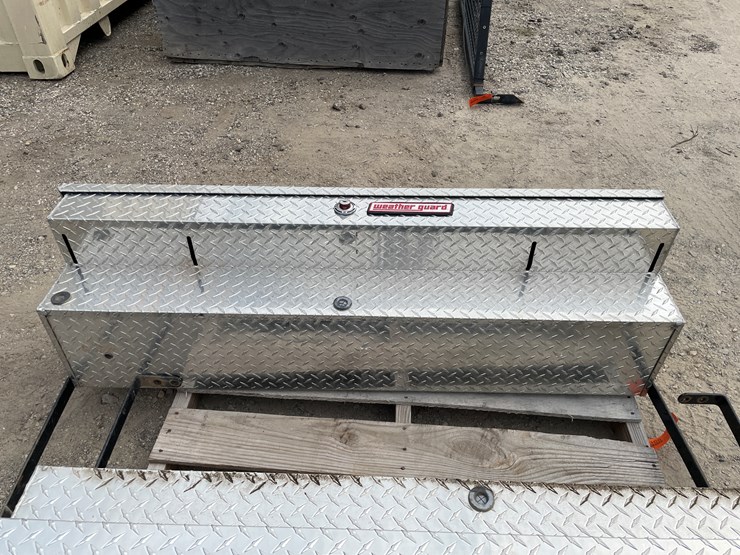#6368-•-(2)-aluminum-pickup-truck-toolboxes-image-4