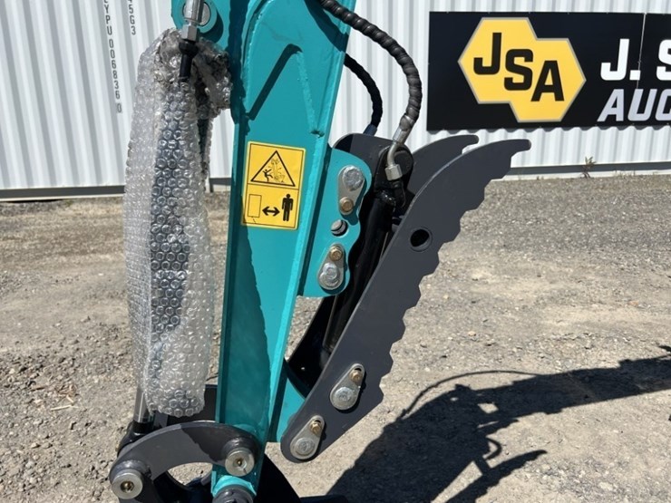 2025-cfg-qk16r-mini-hydraulic-excavator-image-14