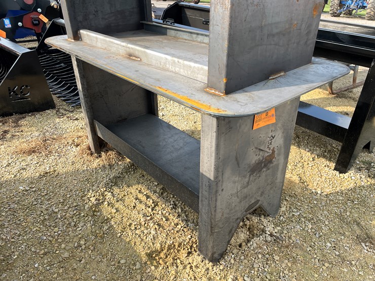 #3002-•-metal-welding-table-image-2
