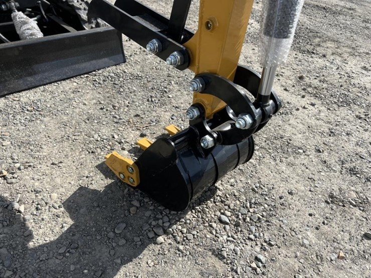 2025-cfg-h12r-mini-hydraulic-excavator-image-12