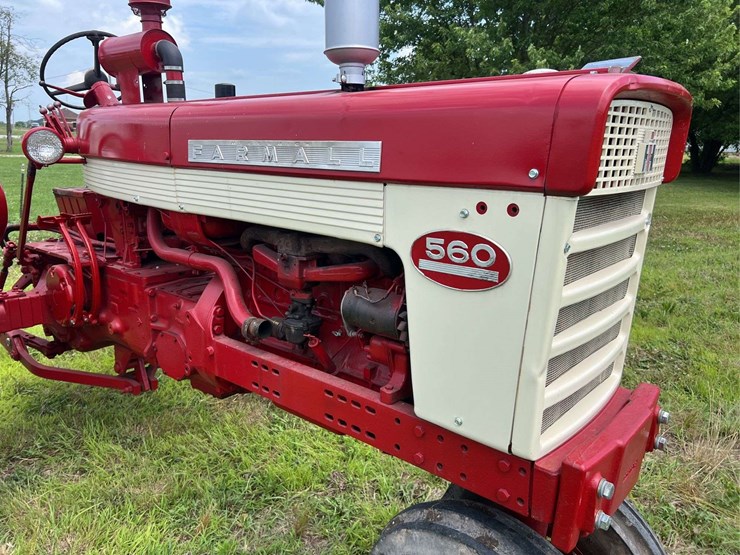 farmall-560-image-11