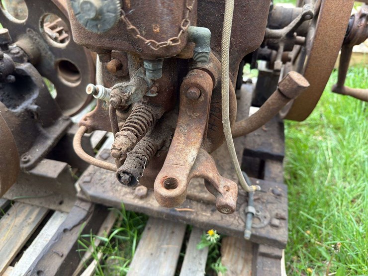 1.5hp-mccormick-deering-ihc-m-image-9