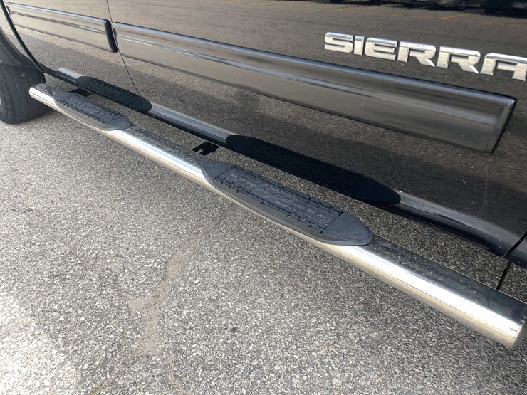 #1966-•-2011-gmc-sierra-(has-wi-title)-(of)-image-19