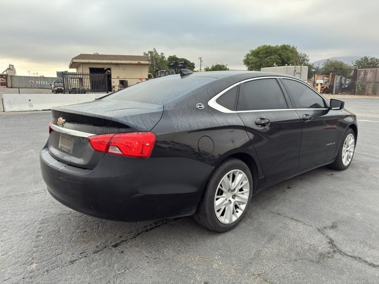 2019-chevrolet-impala-sedan-image-3