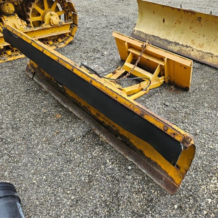 #2047 • 8' Skid Steer Snow Plow