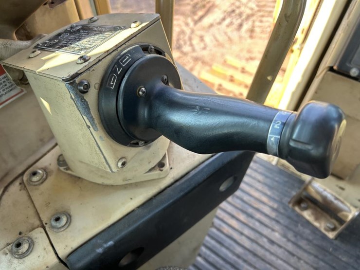 caterpillar-d9r-image-55