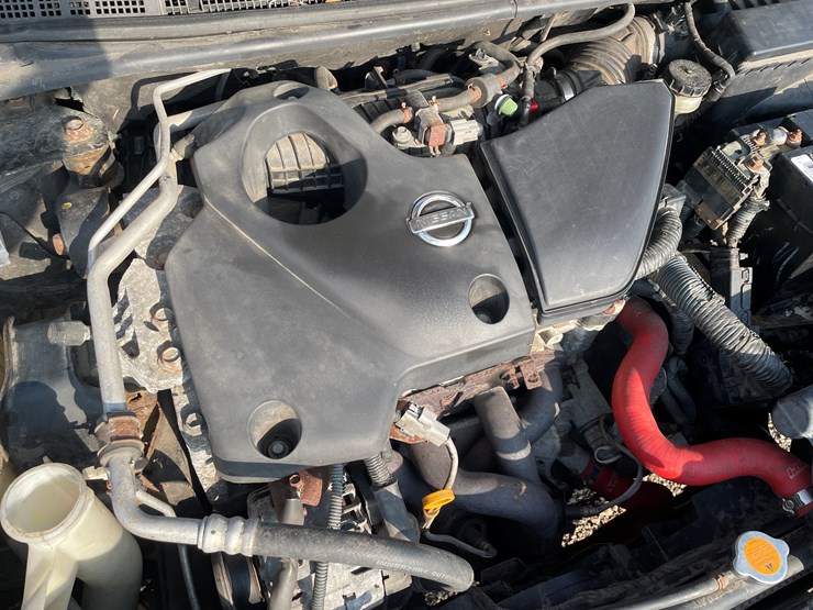 #1024-•-2010-nissan-sentra-ser-spec-v-sedan-(has-wi-title)-image-36