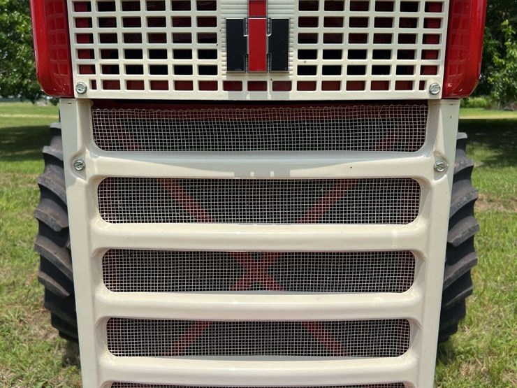 farmall-560-lp-image-9