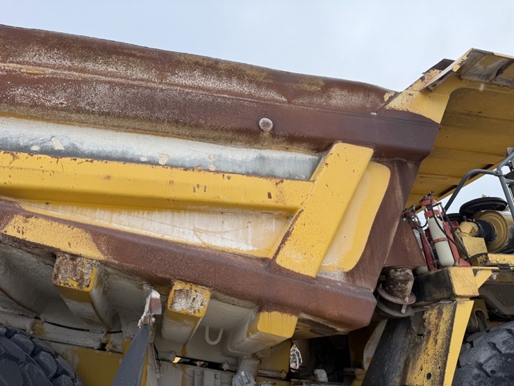 komatsu-hd465-5-image-27