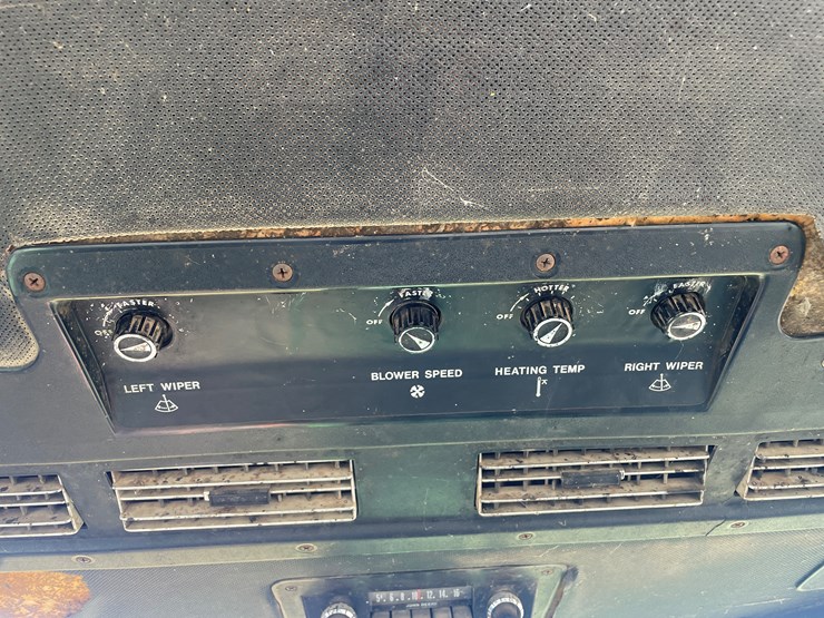 john-deere-4230-image-40