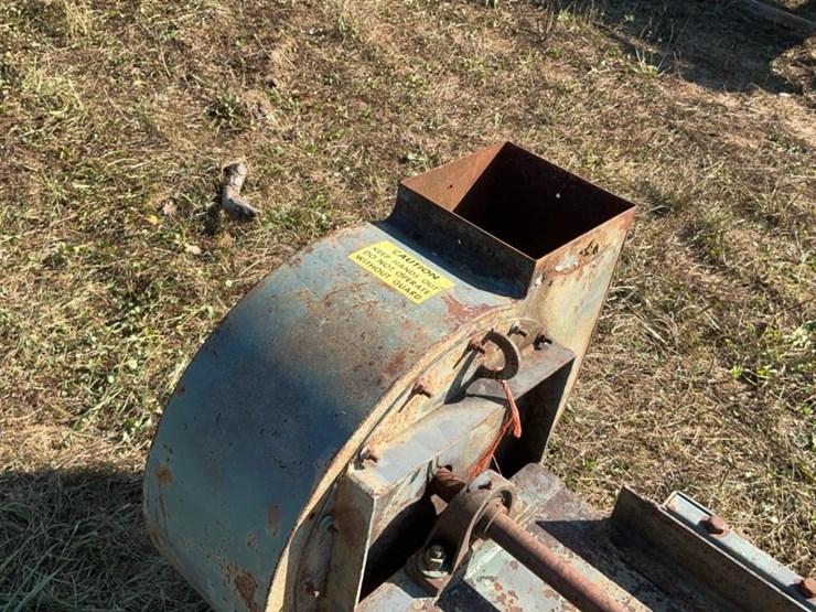 #211-•-new-york-dust-blower-image-8