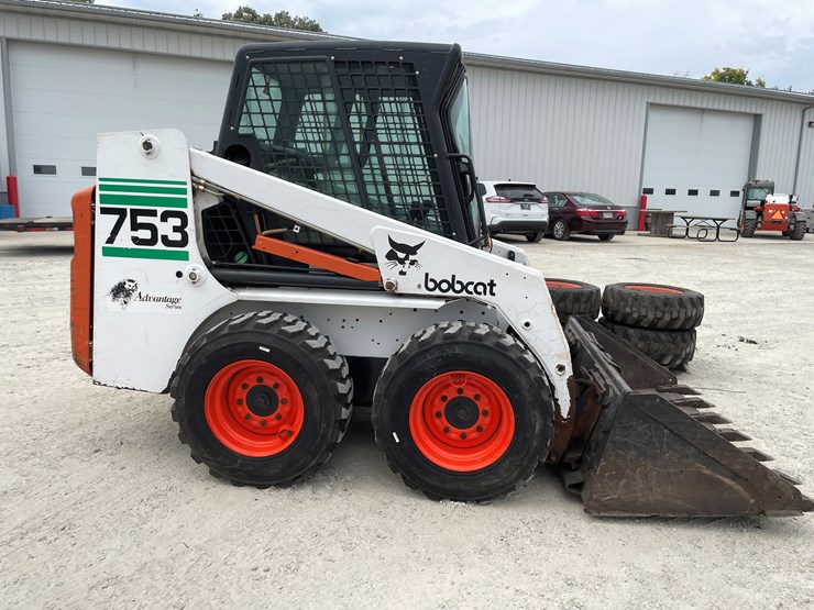 2000-bobcat-753-image-4