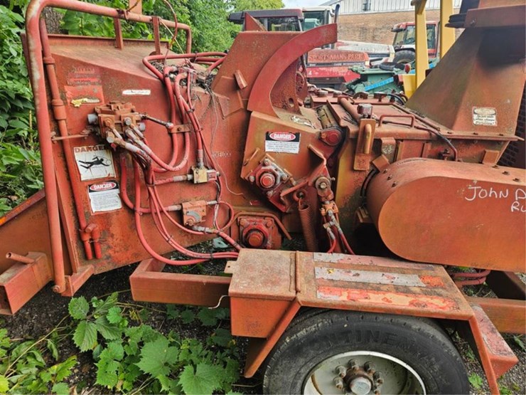 #2011-•-mobark-towable-wood-chipper-image-24