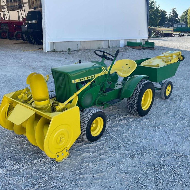 JOHN DEERE 112