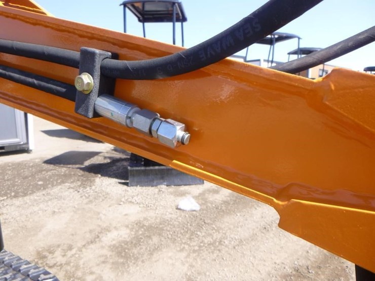 2025-vicsec-vc13-hydraulic-excavator-image-13