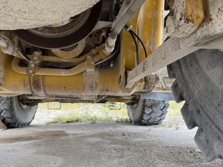 komatsu-hd465-5-image-113