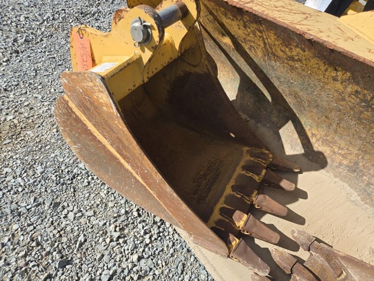 2015-deere-310sl-hl-image-12