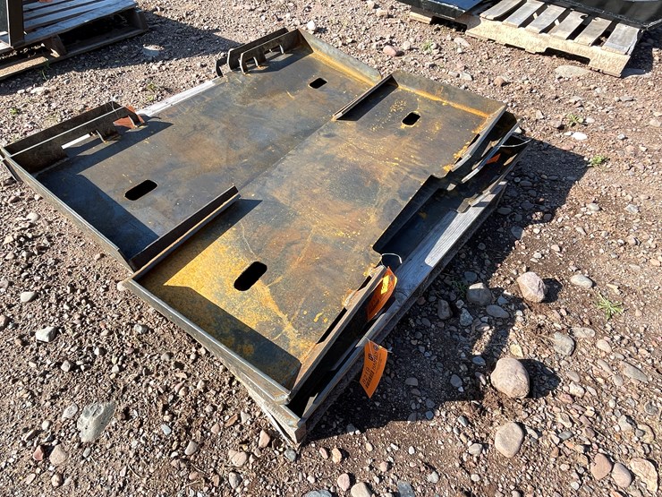 #8215-•-new-kc-skid-steer-frame-image-1