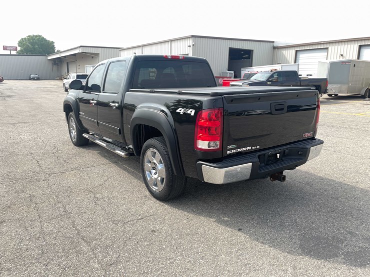 #1966-•-2011-gmc-sierra-(has-wi-title)-(of)-image-7