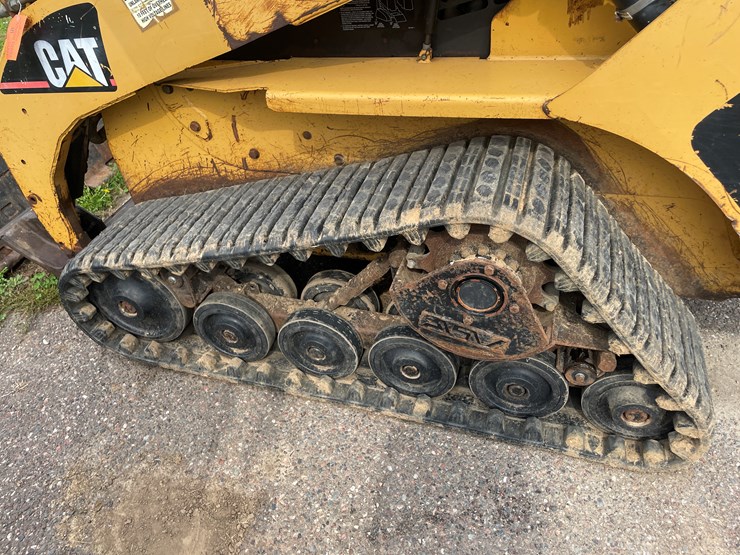 2002-caterpillar-257-image-12