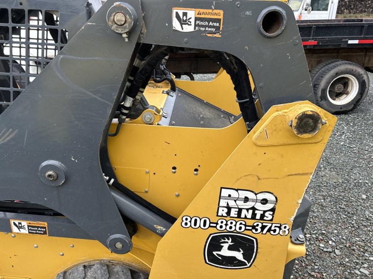 deere-318g-image-26