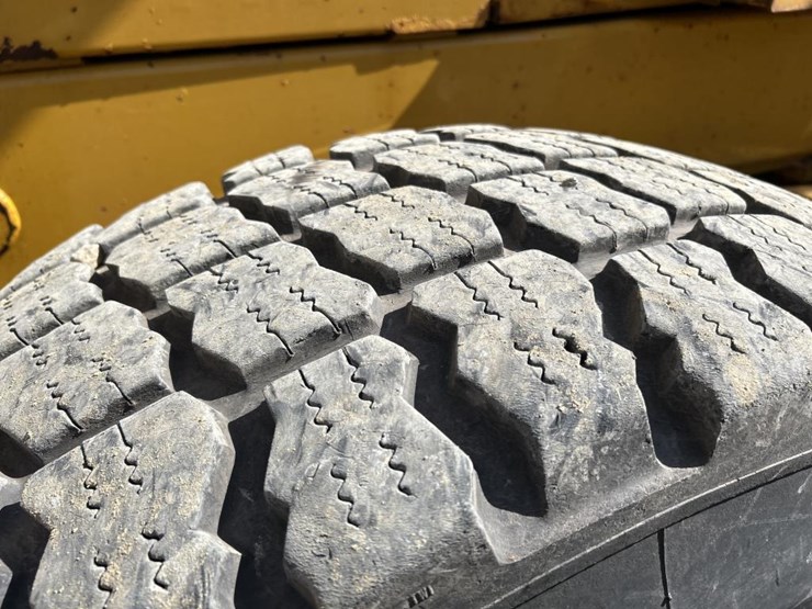 2001-deere-772ch-image-125