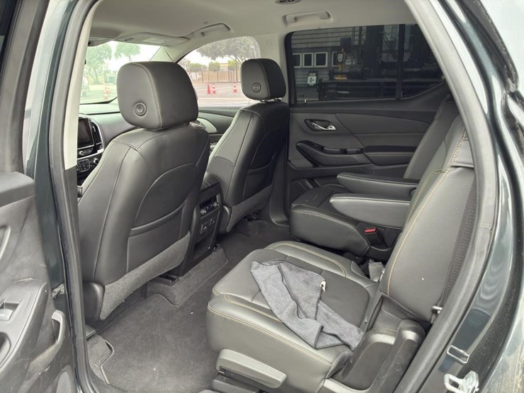 2019-chevrolet-traverse-image-11