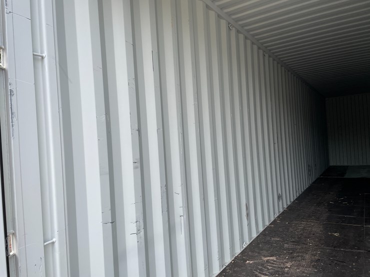 #8105-•-40'-high-cube-container-image-15