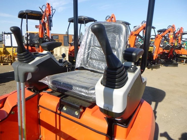 2025-tpm-16-hydraulic-excavator-image-19