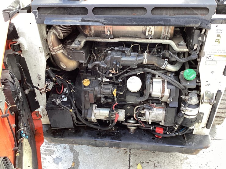 2018-bobcat-t770-image-13